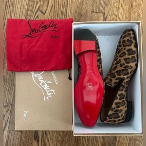 Christian Louboutin dandelion flat velours KITTY/GG leopard. Dress shoes.